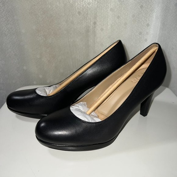 Naturalizer Michelle Pump 8W - Picture 1 of 4